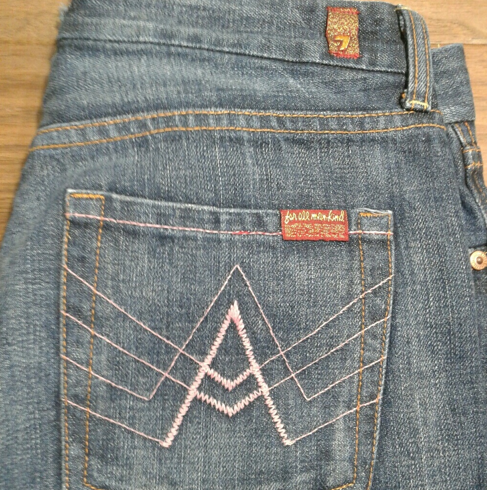 7 fam A pocket pink sz 28 excellent condition